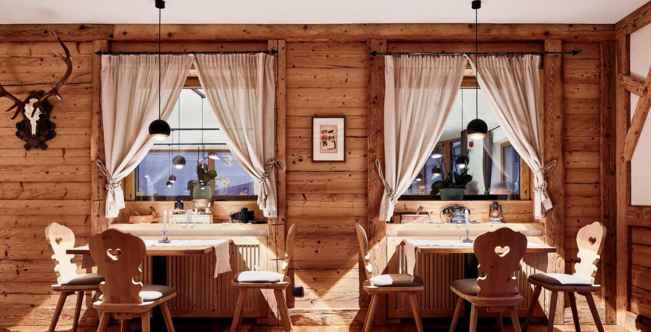 Hotel Kristall Маранца Екстериор снимка